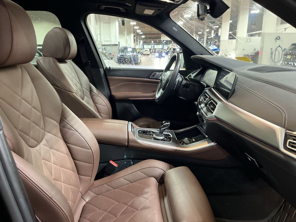 Thumbnail: 2023 BMW X5 - 22