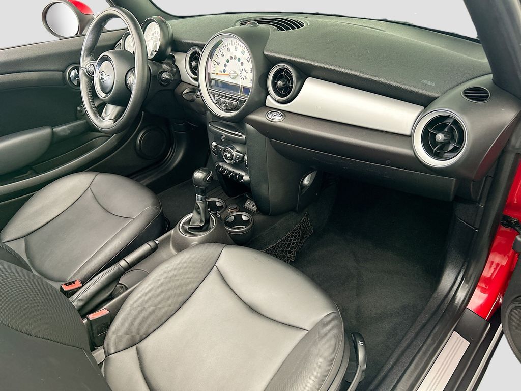 Thumbnail: 2013 MINI Cooper - 14