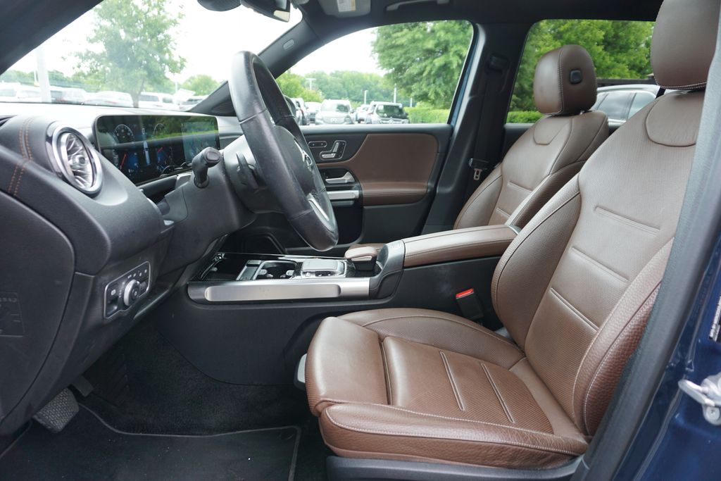 2020 Mercedes-Benz GLB 250 7