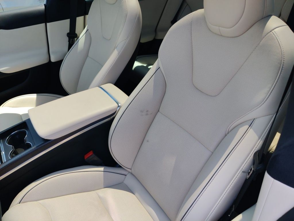 Thumbnail: 2023 Tesla Model S - 9