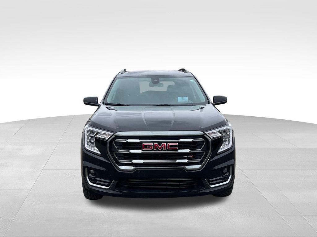 View vehicle photo 7