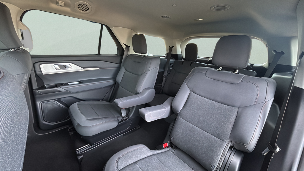 New 2026 Gray Ford Active image 18