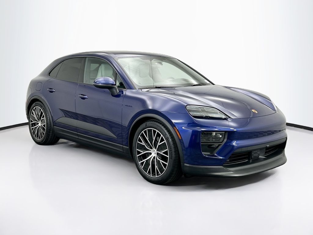 Thumbnail: 2025 Porsche Macan - 9