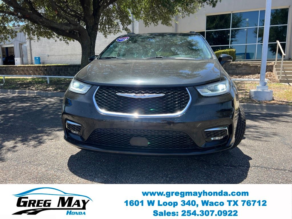 2022 Chrysler Pacifica Touring L - 1