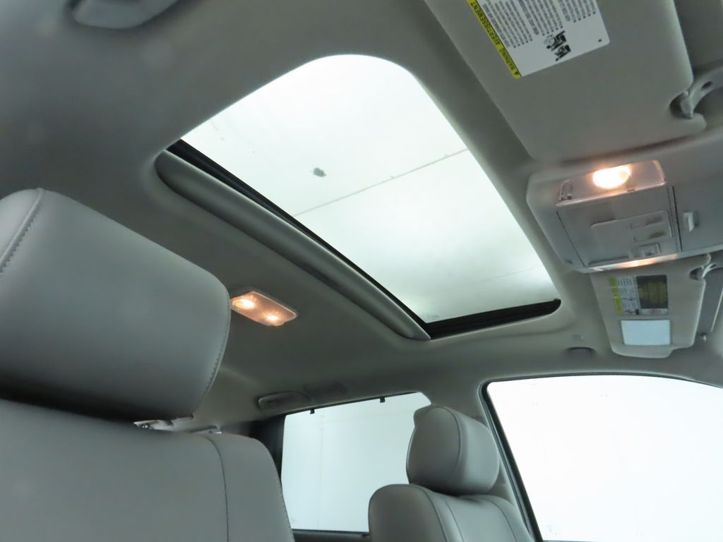 Thumbnail: 2021 Toyota Sequoia - 19