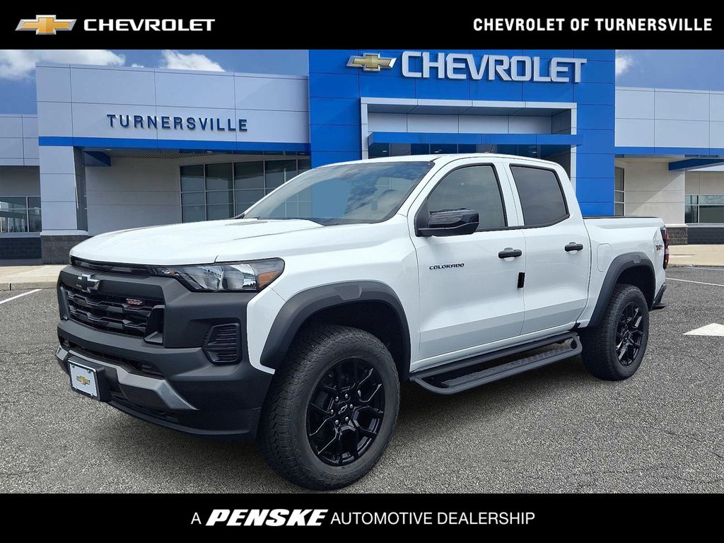 Thumbnail: 2026 Chevrolet Colorado - 1