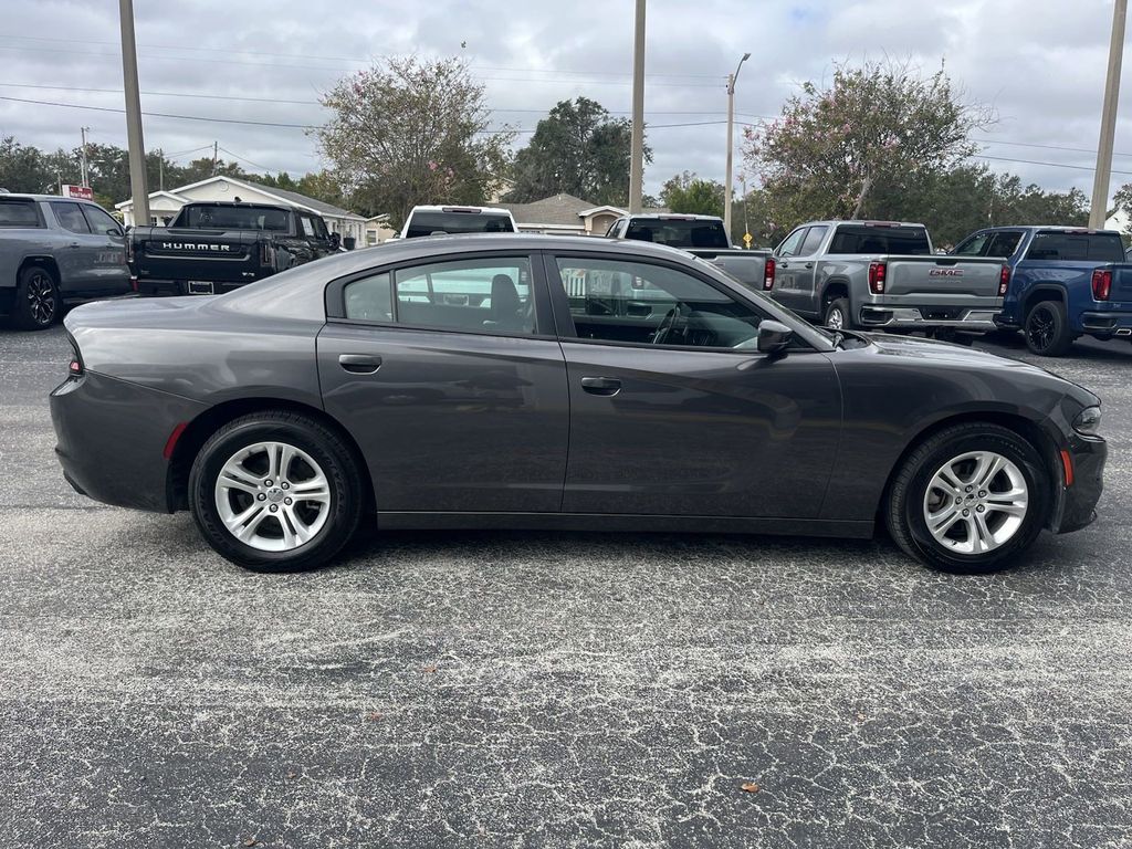 2022 Dodge Charger SXT 4