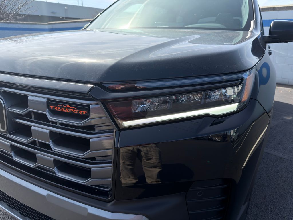 Thumbnail: 2026 Honda Pilot - 9
