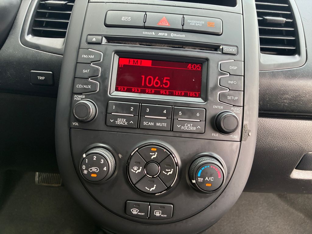 Used Car 2012 Kia Soul  Base For Sale Under $10,000 In Austin, Texas