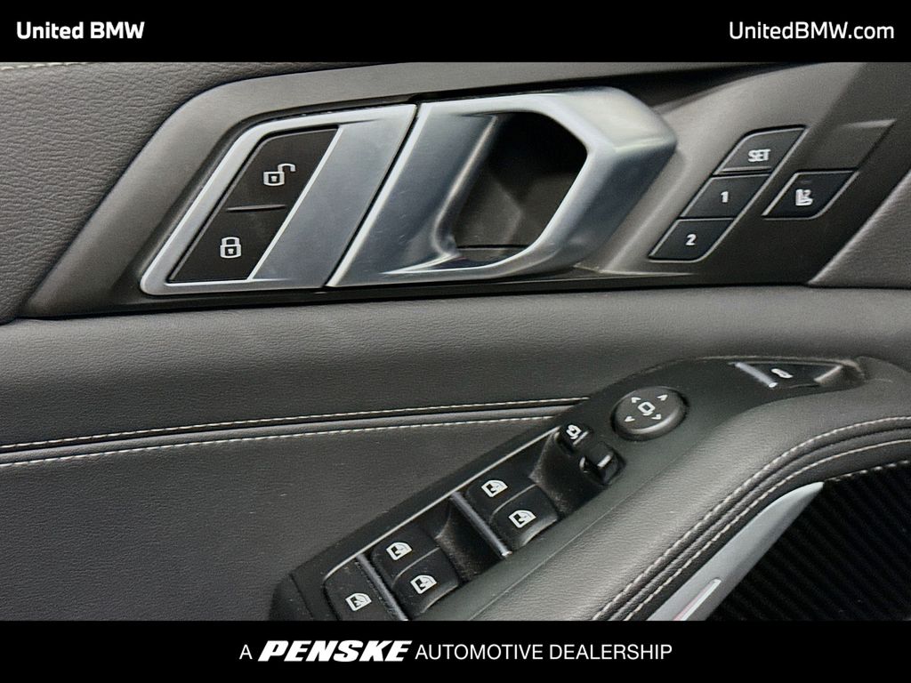 Thumbnail: 2023 BMW X5 - 3