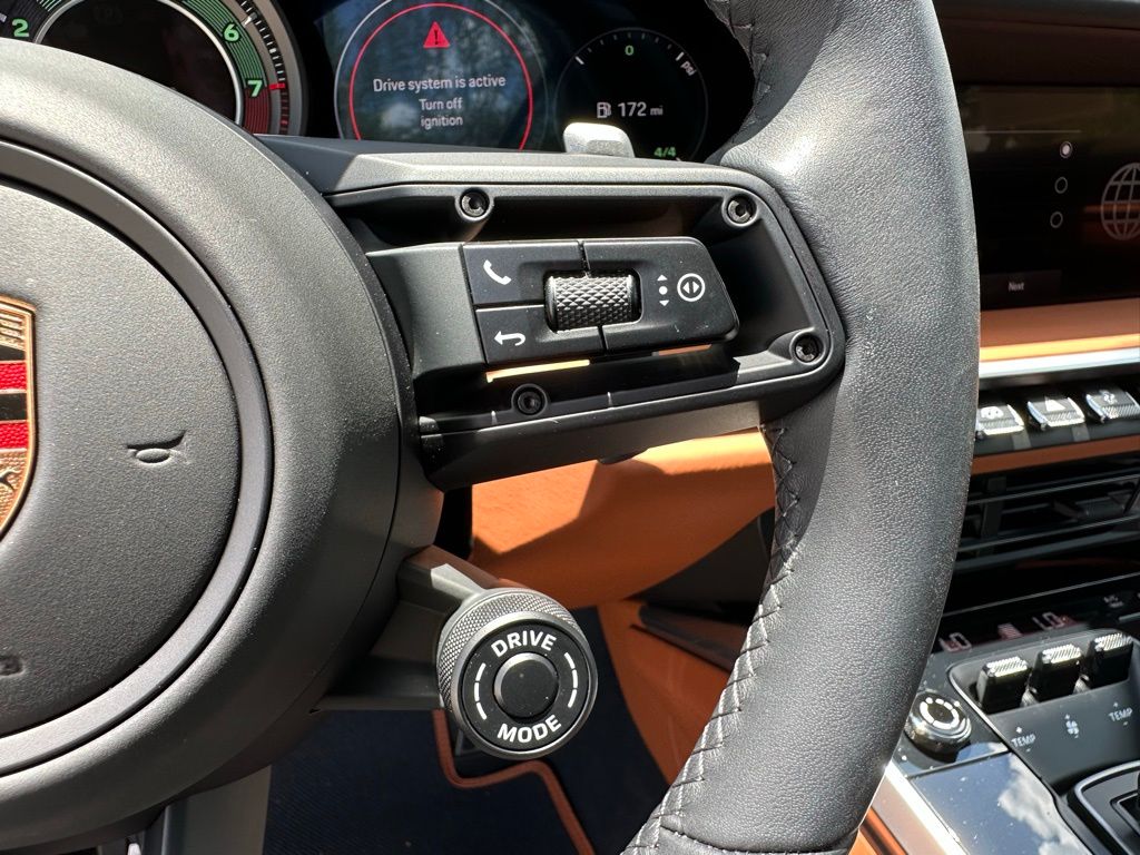 2025 Porsche 911 Turbo 27