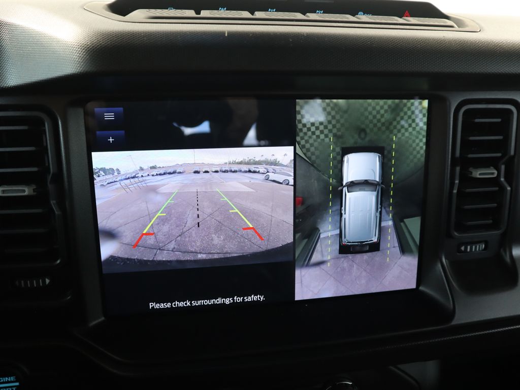 Thumbnail: 2021 Ford Bronco - 15