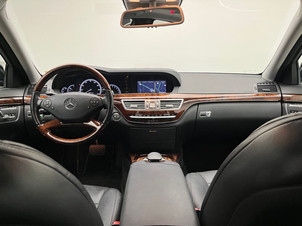 Thumbnail: 2012 Mercedes-Benz S-Class - 24