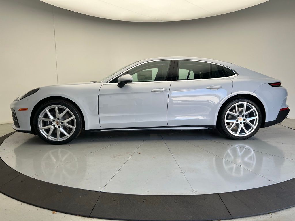 Thumbnail: 2026 Porsche Panamera - 2