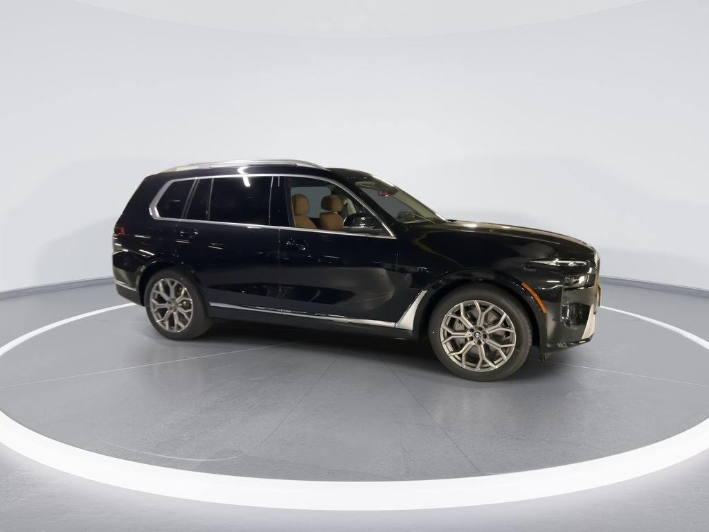 Thumbnail: 2026 BMW X7 - 9