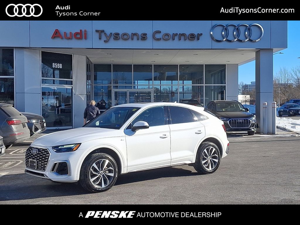 Thumbnail: 2022 Audi Q5 - 1