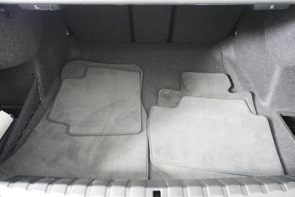 Thumbnail: 2025 BMW 4 Series - 15