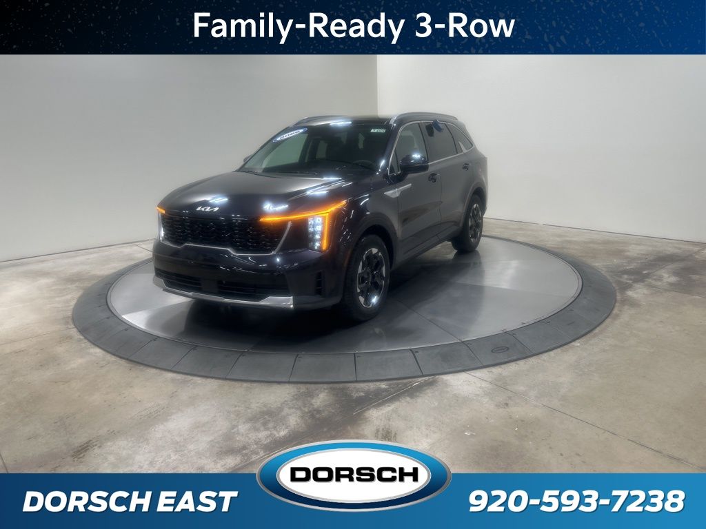 new 2026 Kia Sorento car, priced at $33,600
