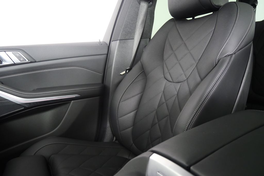 2023 BMW X5 xDrive40i 26