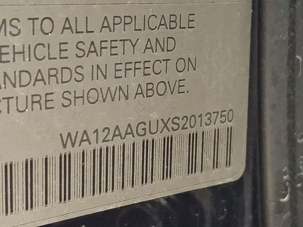 Thumbnail: 2025 Audi Q5 - 14