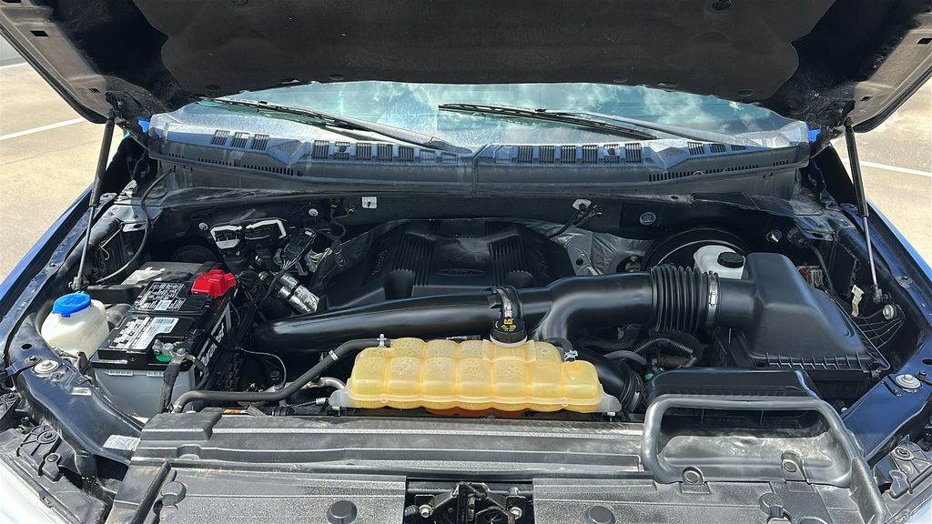 2018 Ford F-150 XLT Blue at Autostrade