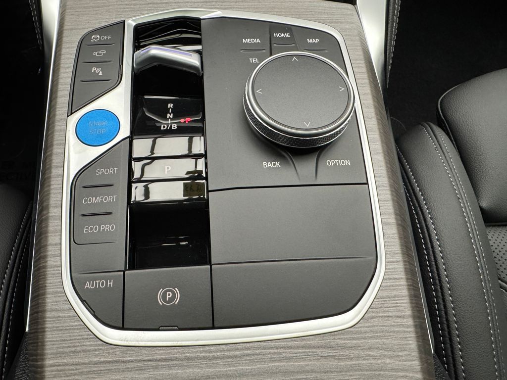 New 2026 Blue BMW xDrive40 image 22