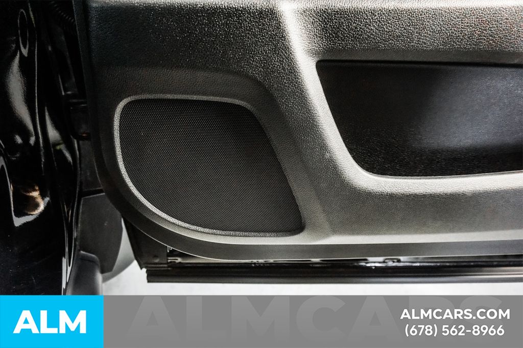 Used 2021 Black Honda Touring image 39