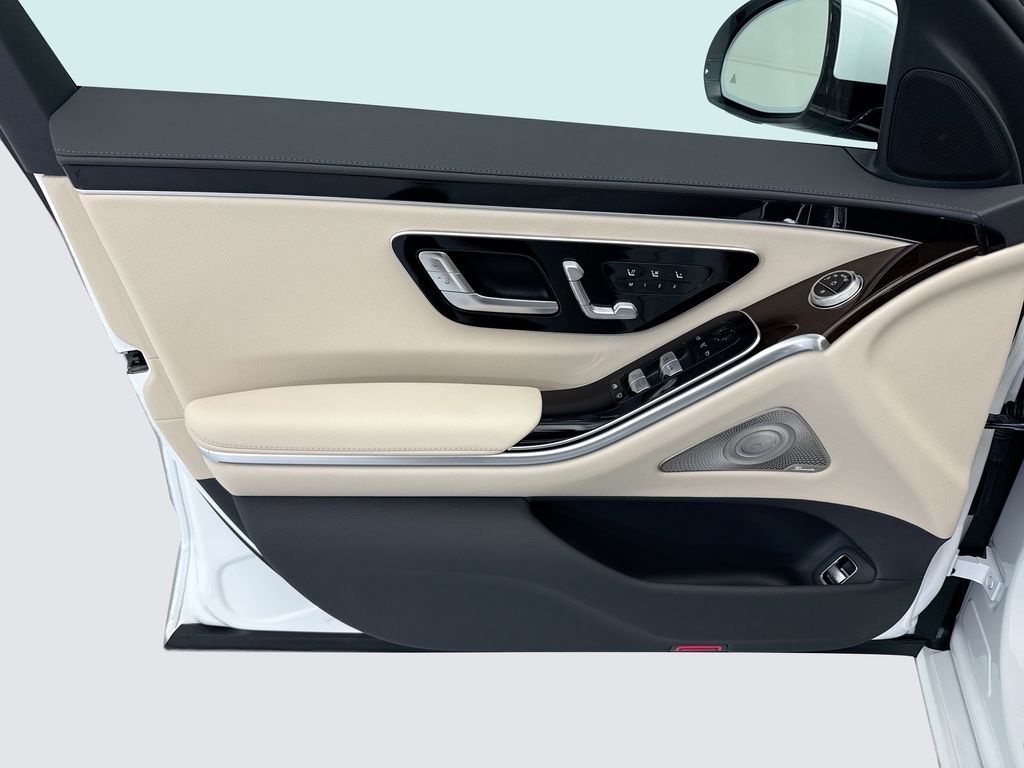 Thumbnail: 2026 Mercedes-Benz S-Class - 24