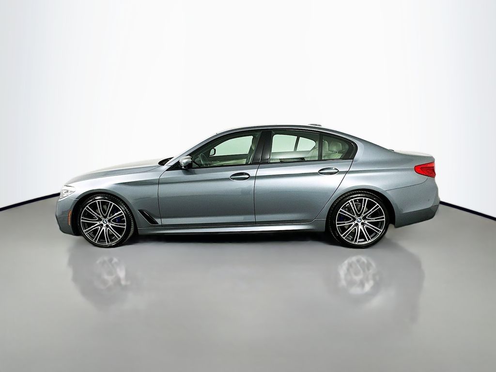 2019 BMW 5 Series 540i 8