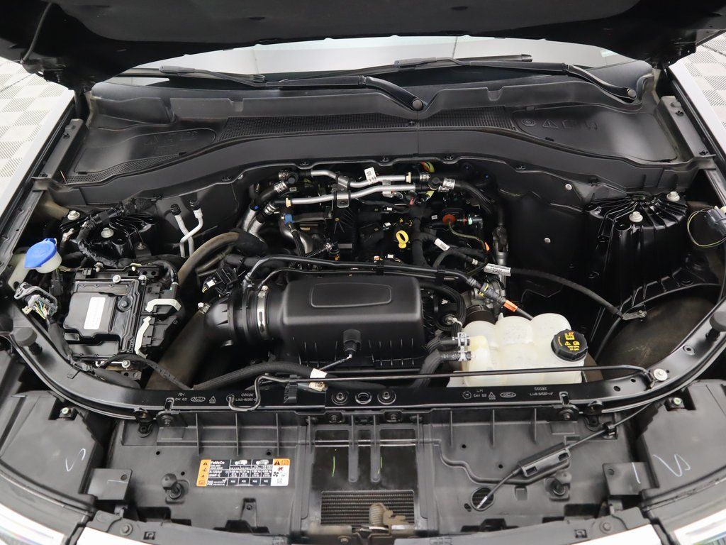 Thumbnail: 2022 Ford Explorer - 30