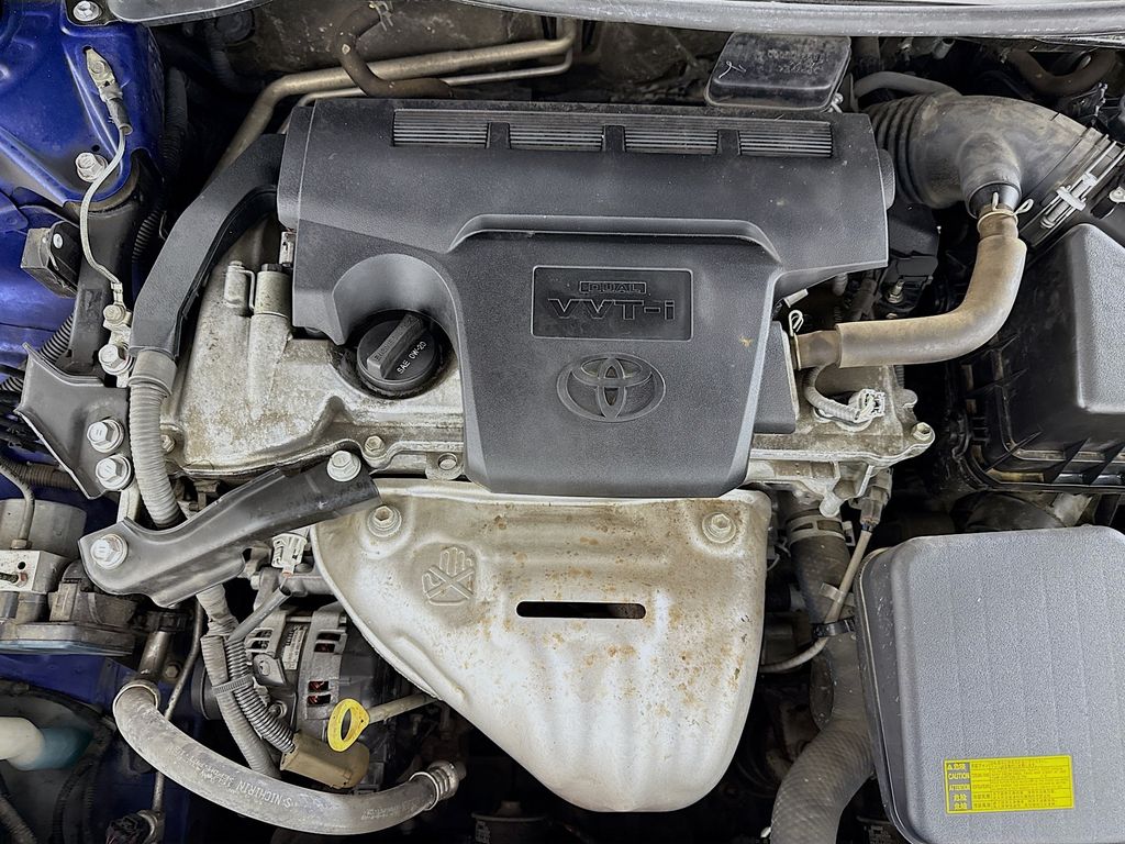 Thumbnail: 2015 Toyota Camry - 28