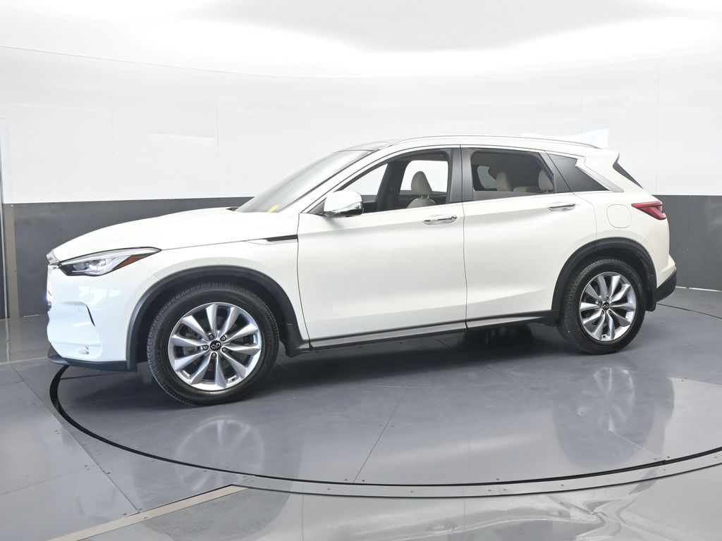 2021 INFINITI QX50 Essential