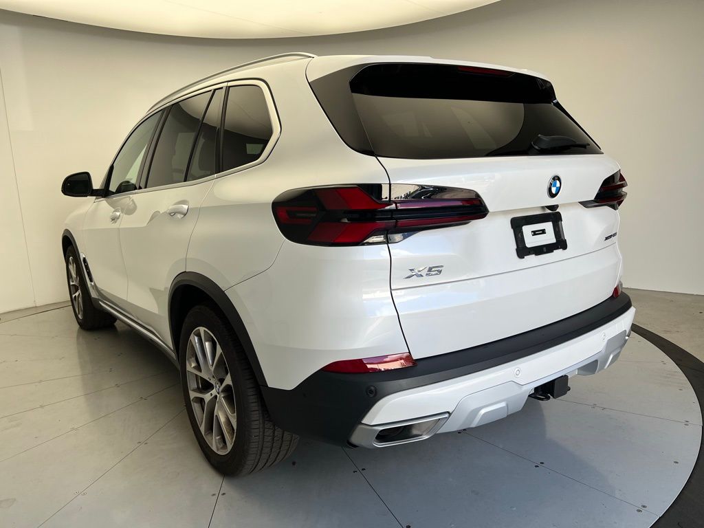Thumbnail: 2024 BMW X5 - 4