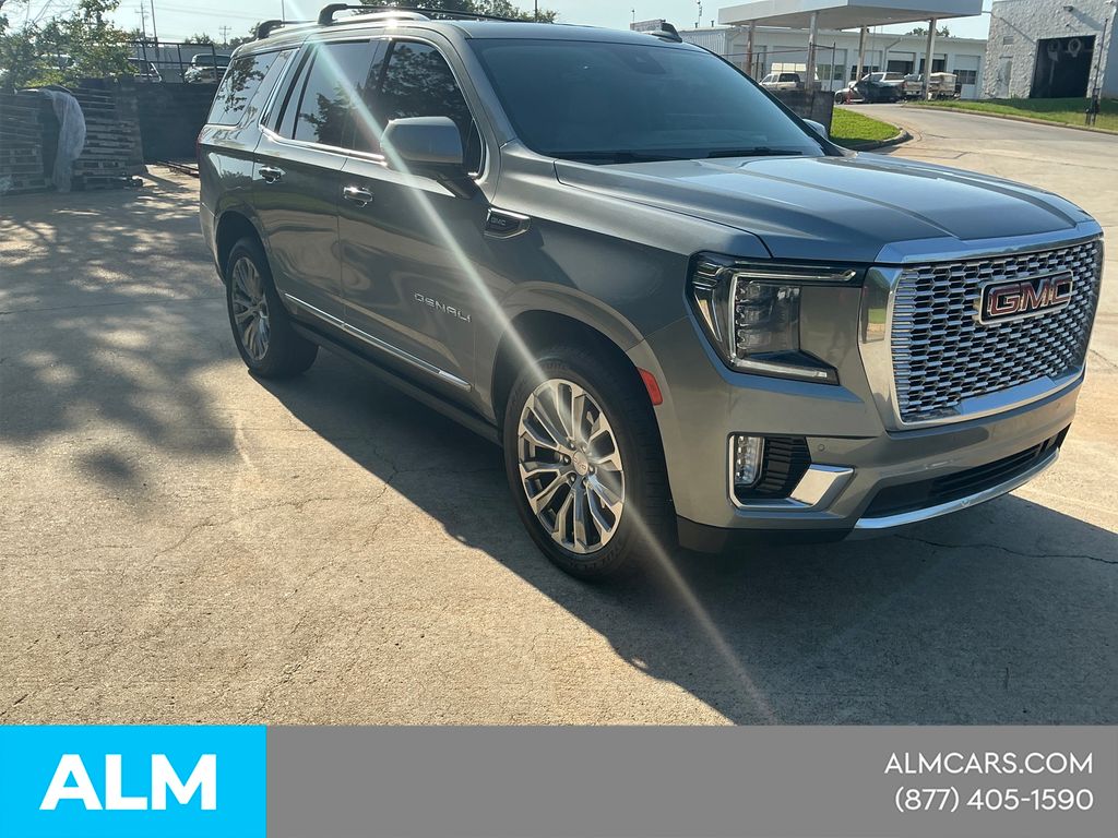 Used 2023 Silver GMC Denali image 3