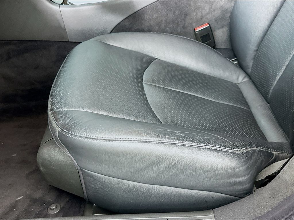 Thumbnail: 2005 Mercedes-Benz E-Class - 18