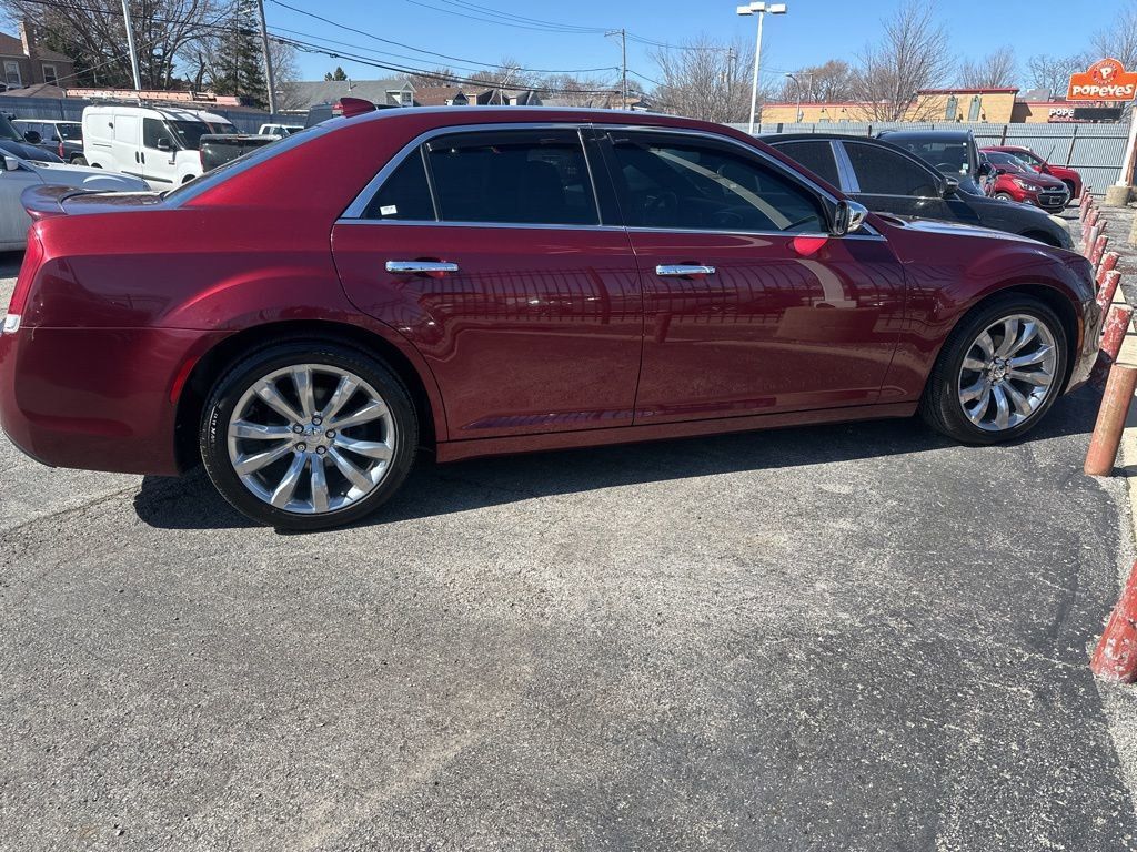 Velvet Red Pearlcoat 2019 Chrysler 300 Limited RWD Sedan Rear-Wheel Drive 8-Speed Automatic