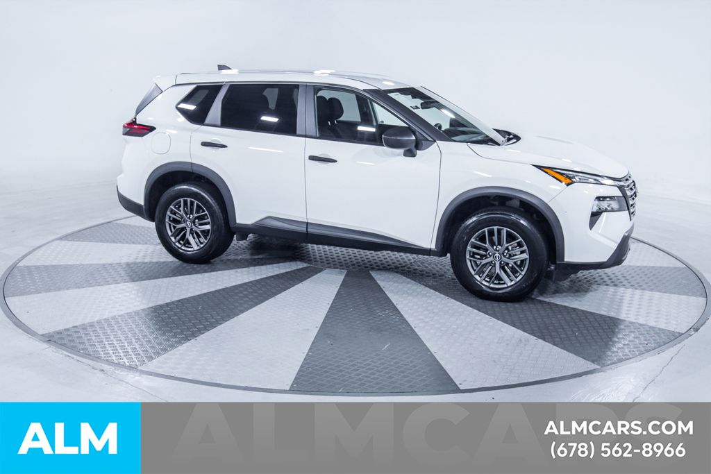 Used 2024 White Nissan S image 13