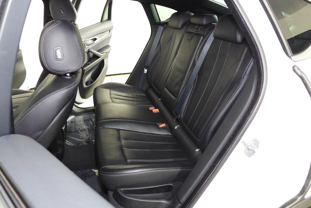 Thumbnail: 2018 BMW X6 - 21