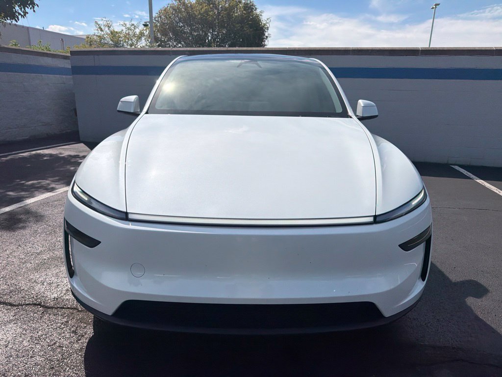 Thumbnail: 2026 Tesla Model Y - 8