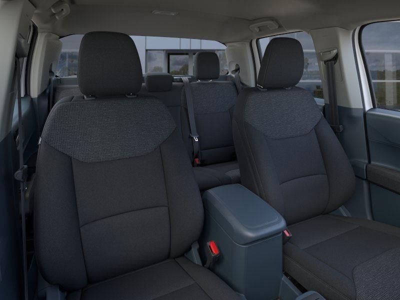 New 2026 Ford Maverick XL 4D Crew Cab