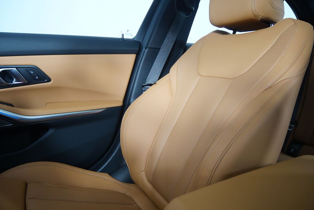 Thumbnail: 2026 BMW 3 Series - 29