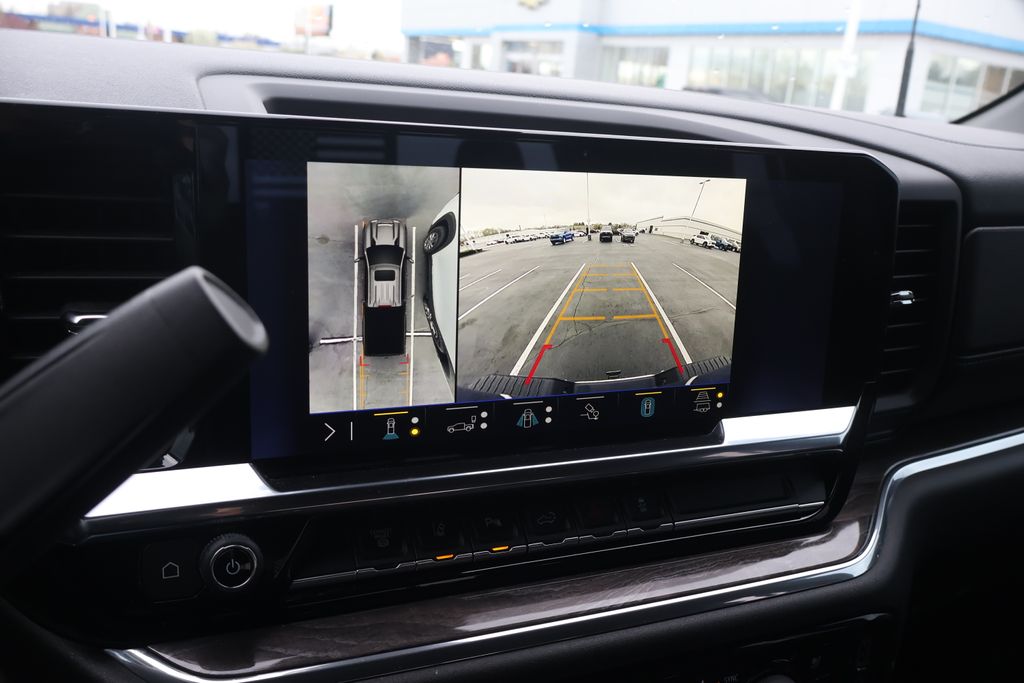 Thumbnail: 2024 Chevrolet Silverado 2500 - 26