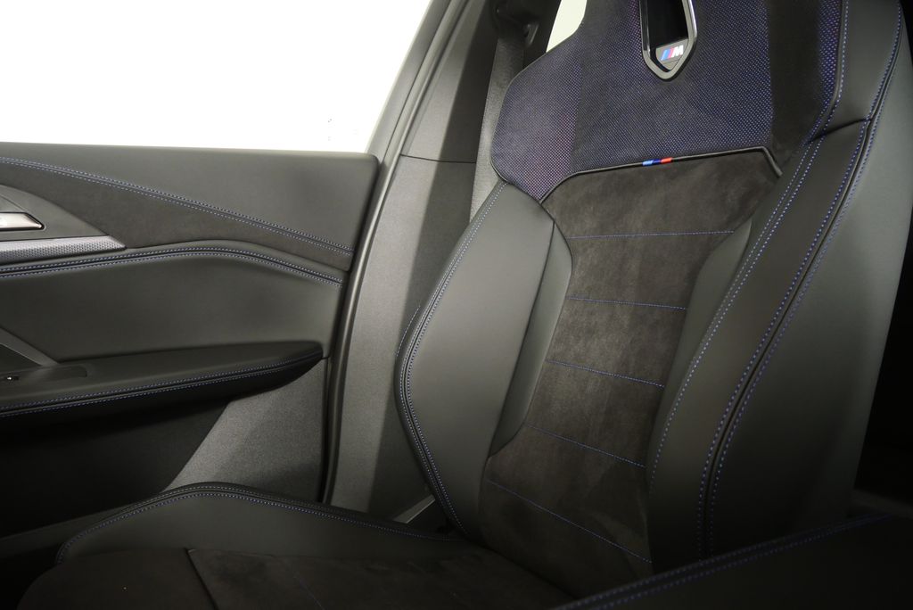 Thumbnail: 2026 BMW X1 - 21