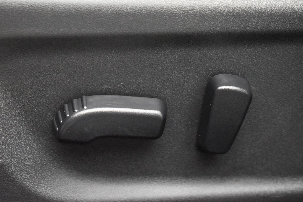 Thumbnail: 2020 Nissan Altima - 14