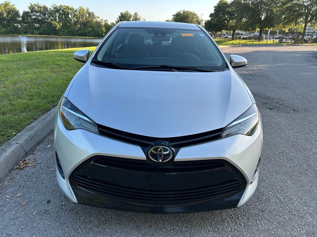 2018 Toyota Corolla LE 8