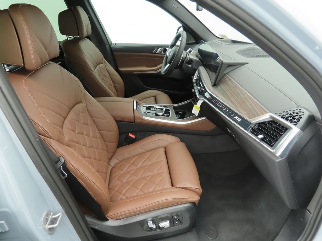 Thumbnail: 2026 BMW X5 - 20