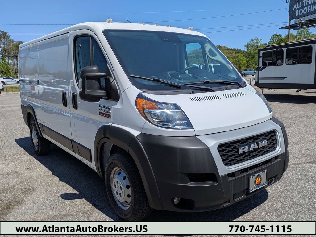 Bright White Clearcoat 2022 RAM ProMaster 1500 136 Low Roof Cargo Van FWD Van Front-Wheel Drive 9-Speed Automatic