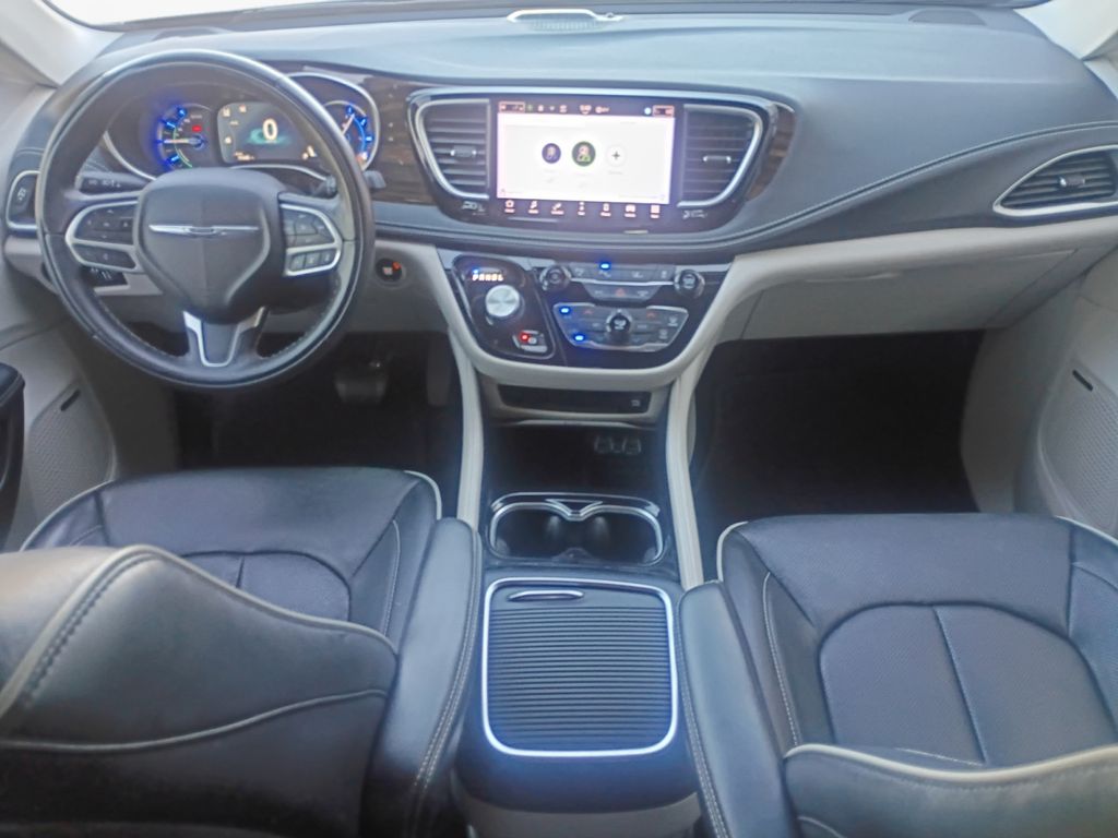 Used Car 2022 Chrysler Pacifica Hybrid  Limited For Sale Under $30,000 In Austin, Texas