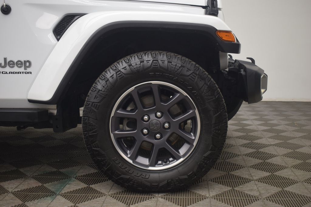 used 2023 Jeep Gladiator car, priced at $29,000