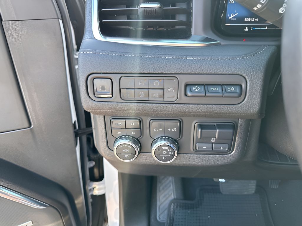 Used Car 2023 Gmc Yukon Xl  Denali For Sale Under $60,000 In Austin, Texas